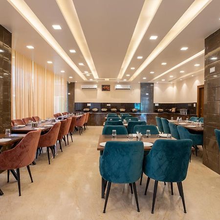 Hotel Vivaan Regency Haridwār Eksteriør billede