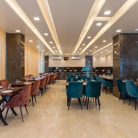 Hotel Vivaan Regency Haridwār Eksteriør billede