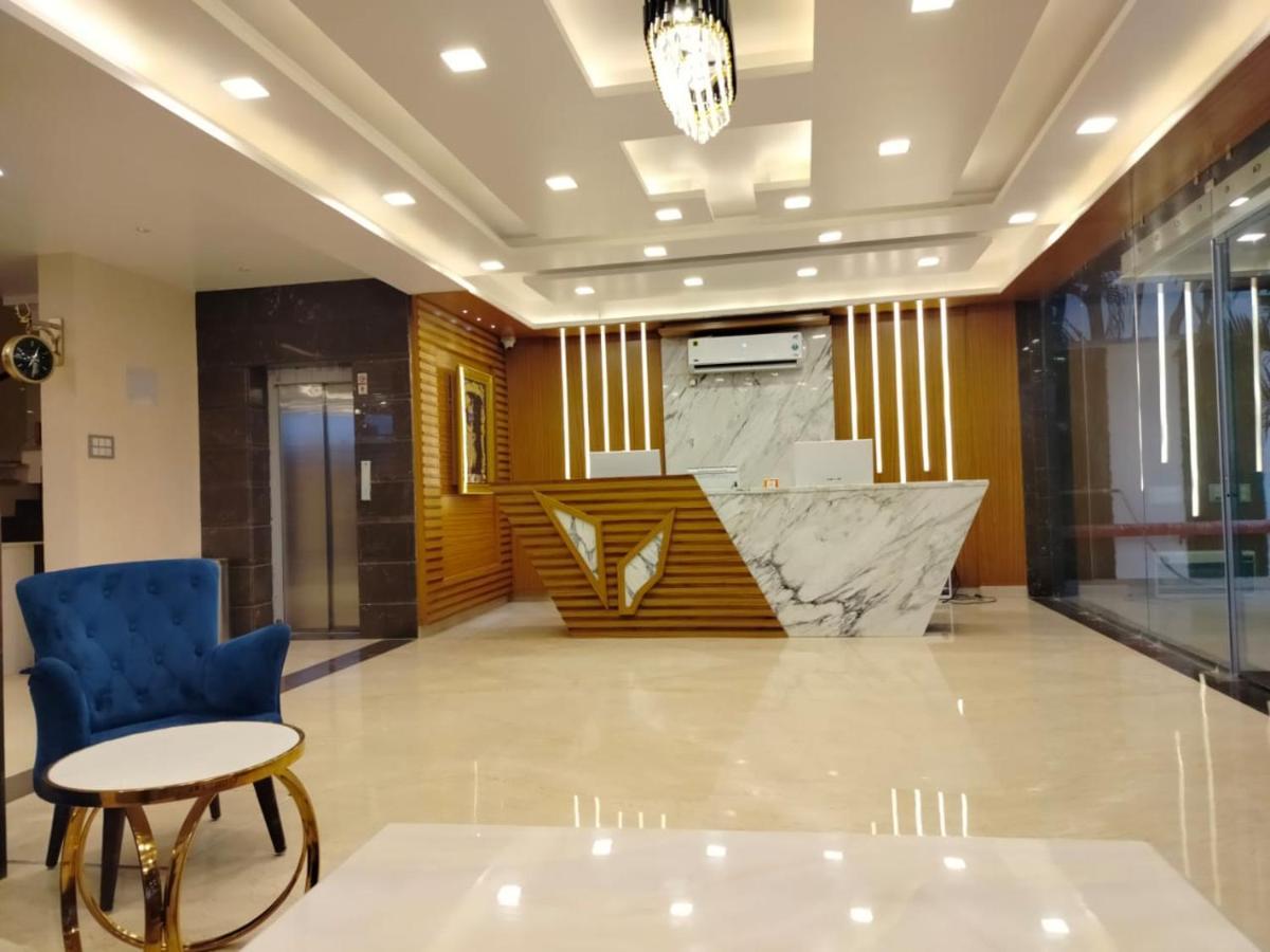 Hotel Vivaan Regency Haridwār Eksteriør billede