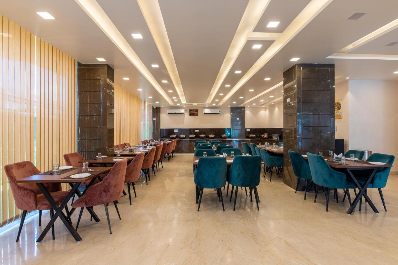 Hotel Vivaan Regency Haridwār Eksteriør billede