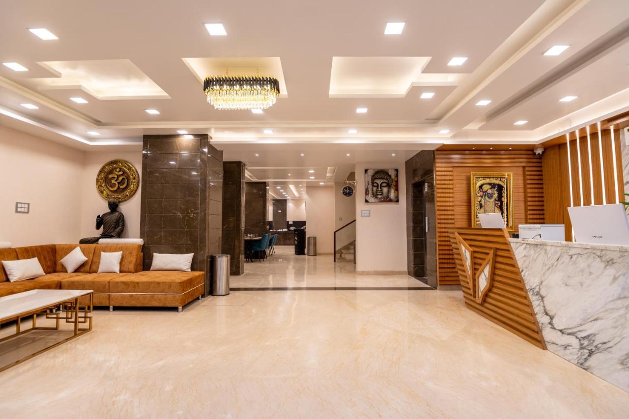 Hotel Vivaan Regency Haridwār Eksteriør billede