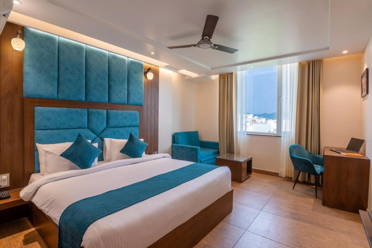 Hotel Vivaan Regency Haridwār Eksteriør billede